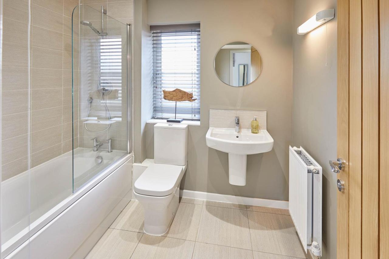 Host & Stay - Lightkeeper'S Cottage Whitby Eksteriør bilde
